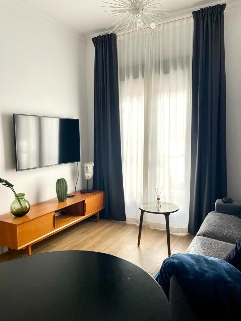Apartamento San Juan, Parking Privado Jerez de la Frontera Exterior photo